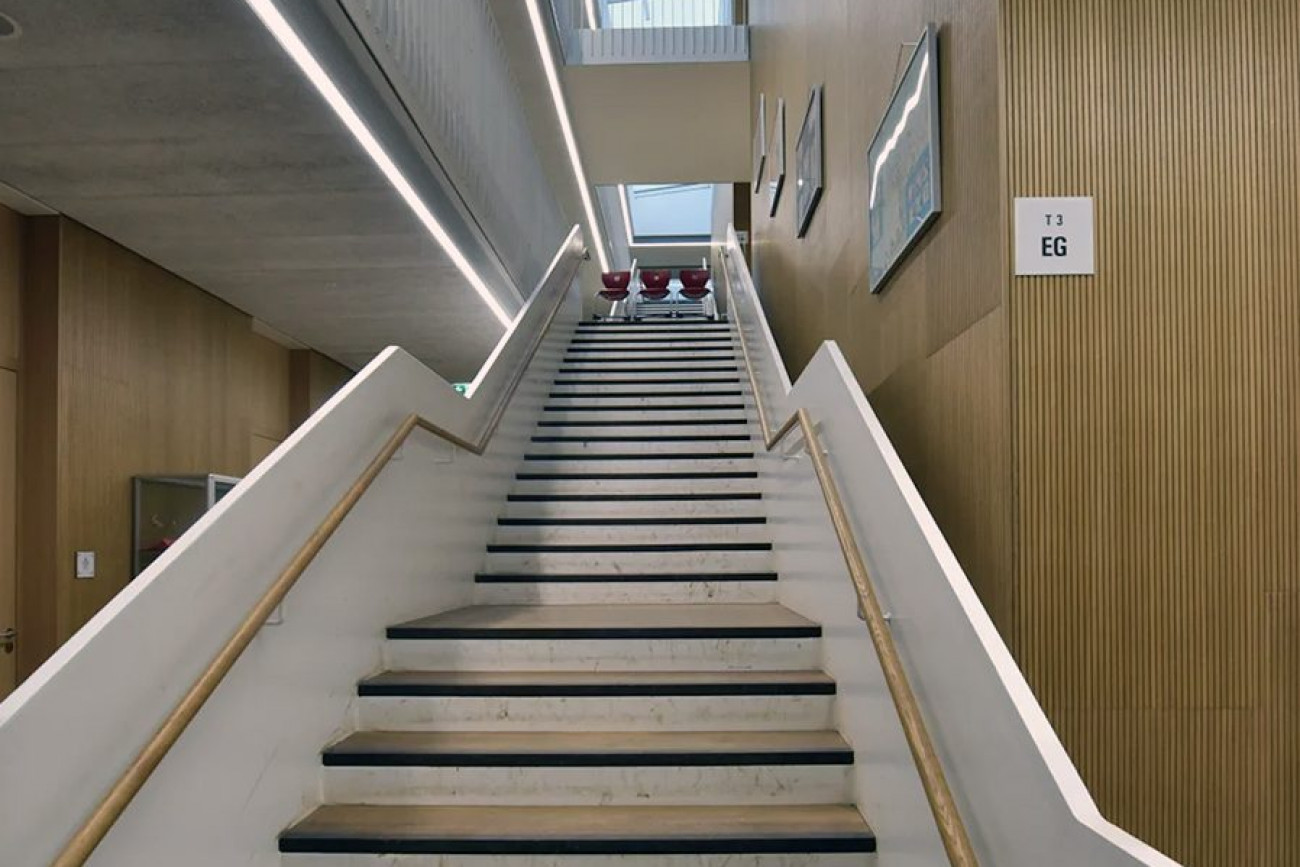 PLANUNGSBÜRO WEYERS | Referenzen | Stahltreppen 07.1