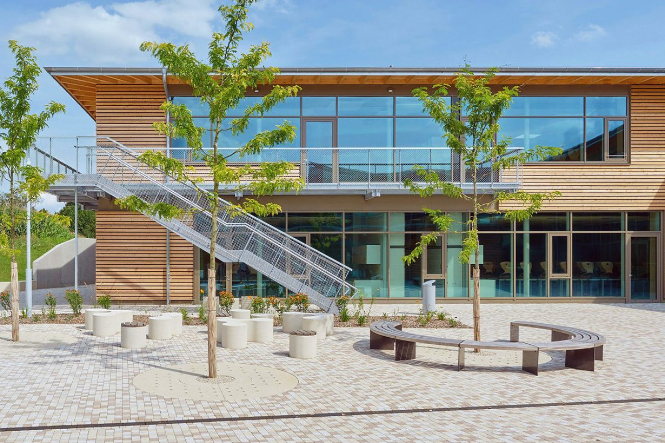 PLANUNGSBÜRO WEYERS | Referenzen | Stahltreppen 11