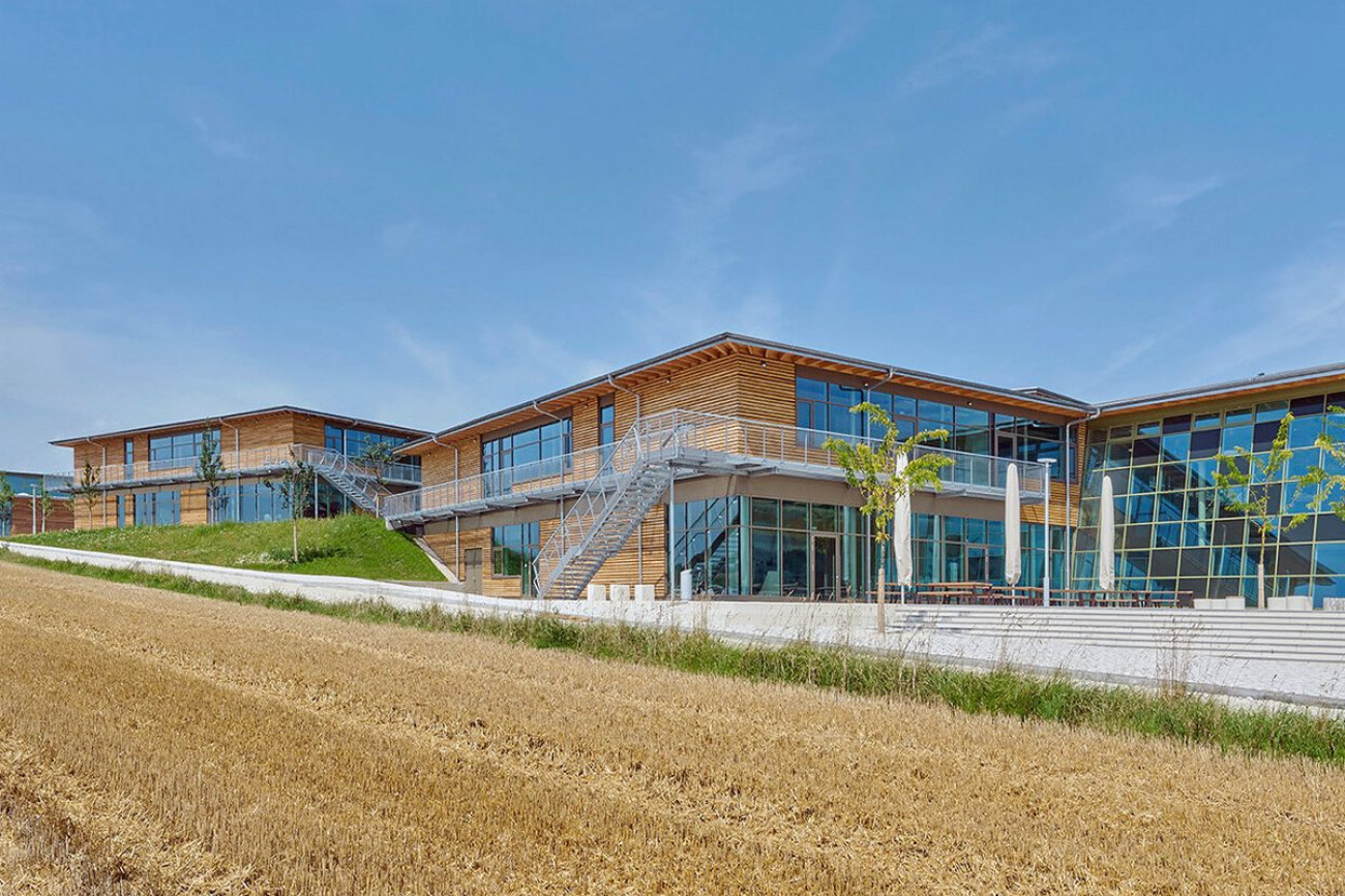 PLANUNGSBÜRO WEYERS | Referenzen | Stahltreppen 13