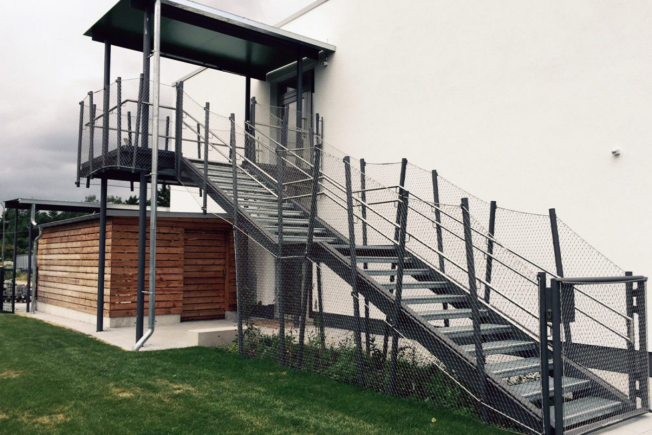 PLANUNGSBÜRO WEYERS | Referenzen | Stahltreppen 14