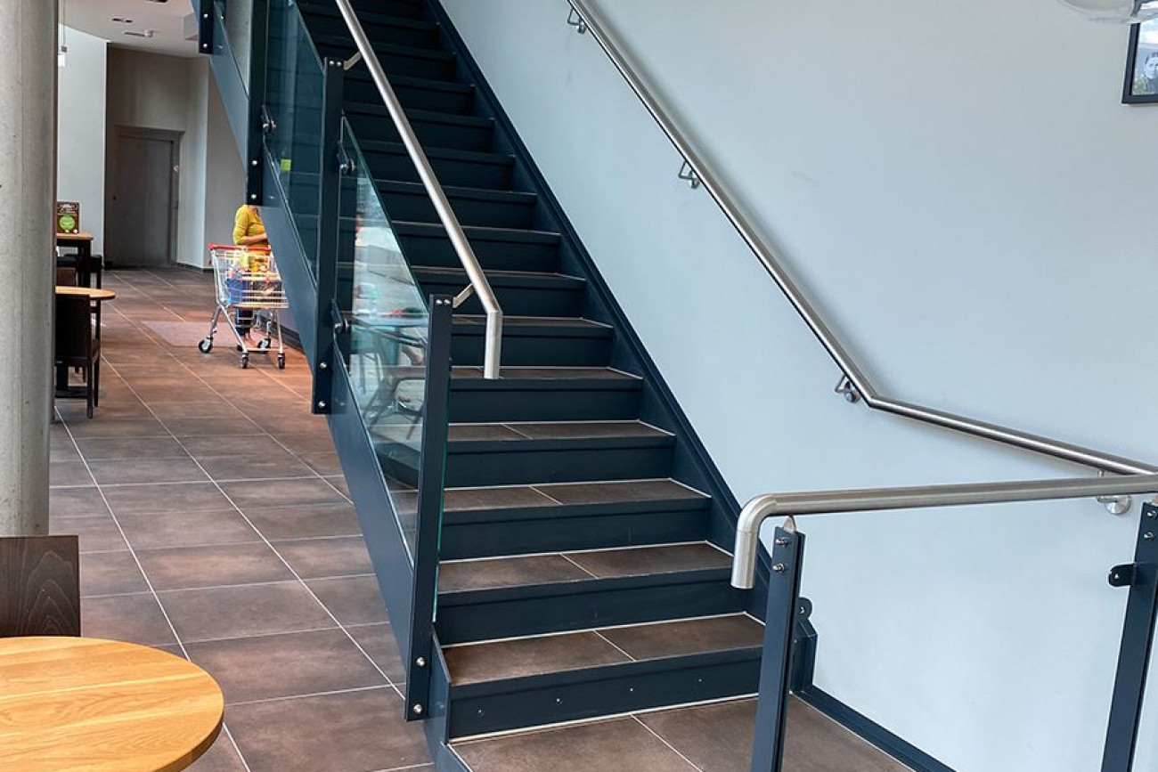 PLANUNGSBÜRO WEYERS | Referenzen | Stahltreppen 15