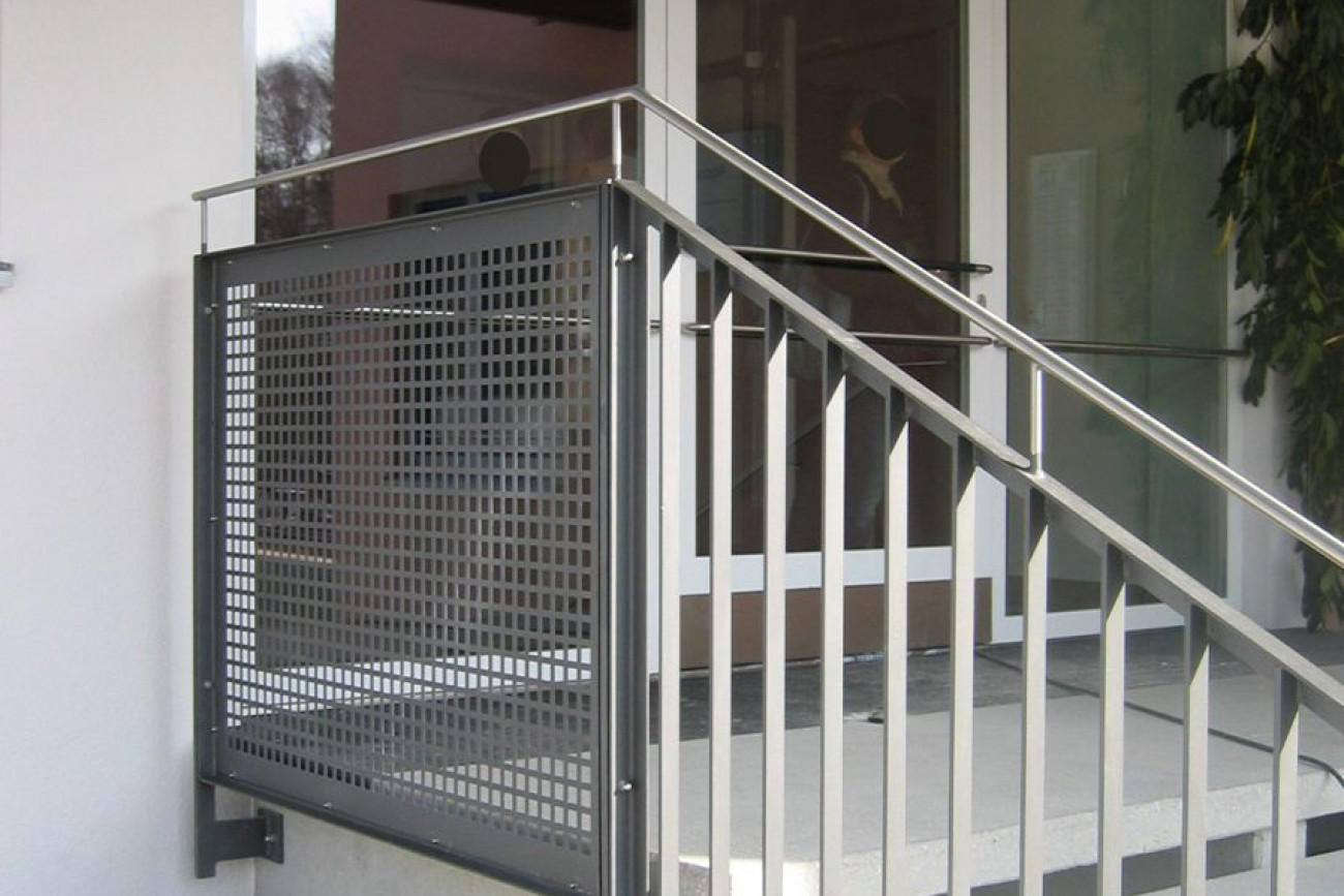 PLANUNGSBÜRO WEYERS | Referenzen | Treppengeländer Objektbereich 09