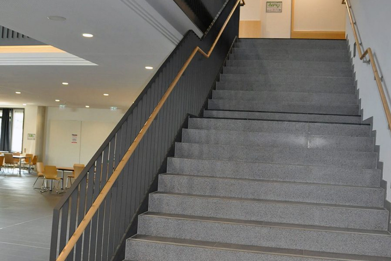 PLANUNGSBÜRO WEYERS | Referenzen | Treppengeländer Objektbereich 22