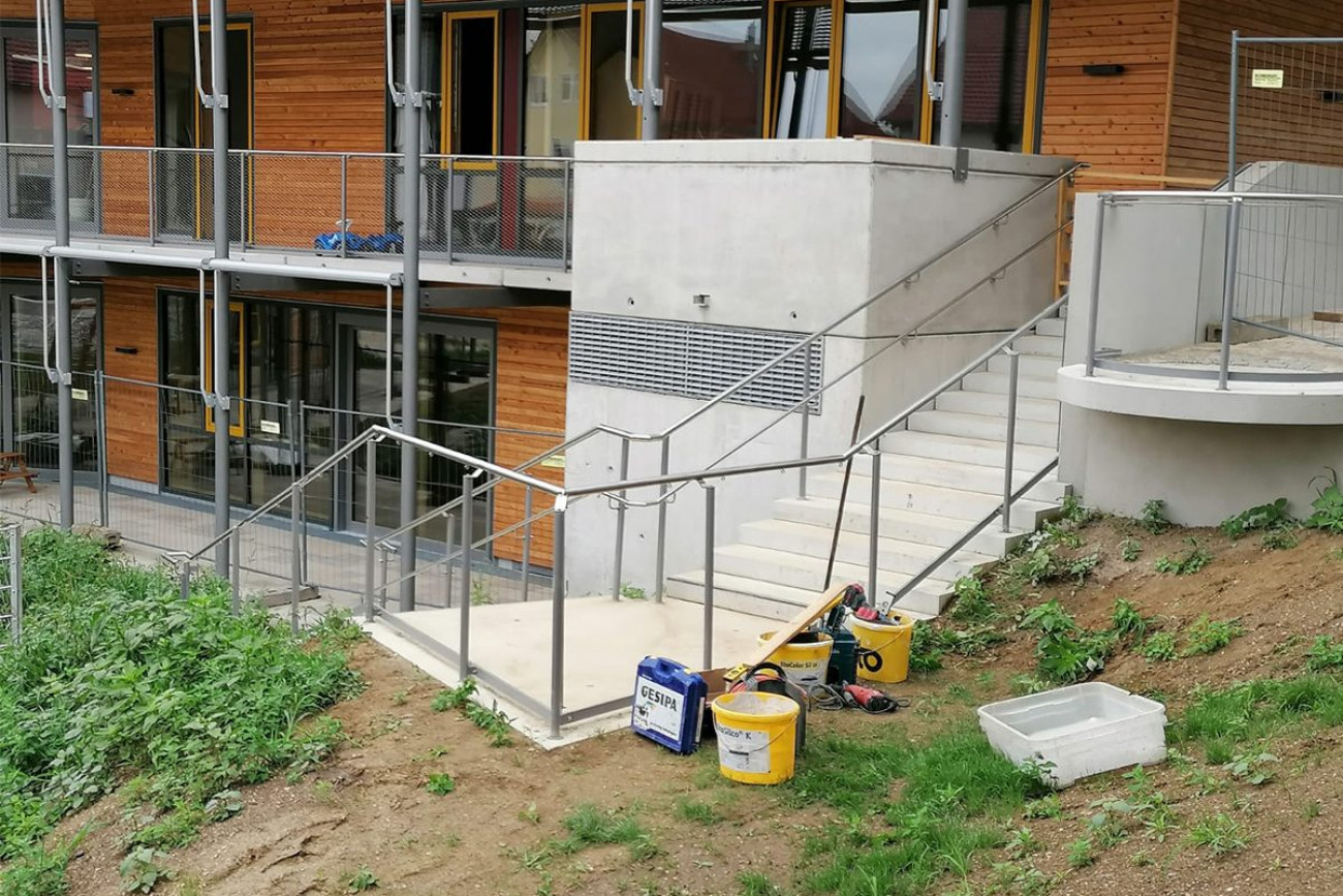 PLANUNGSBÜRO WEYERS | Referenzen | Treppengeländer Objektbereich 27